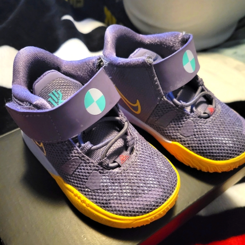 Toddler Nike kyrie